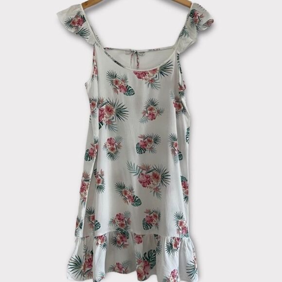 White 🌺Floral Tiered Mini Rayon Sundress🌞/ Beach Cover Up 
Size Juniors Large - Picture 1 of 6